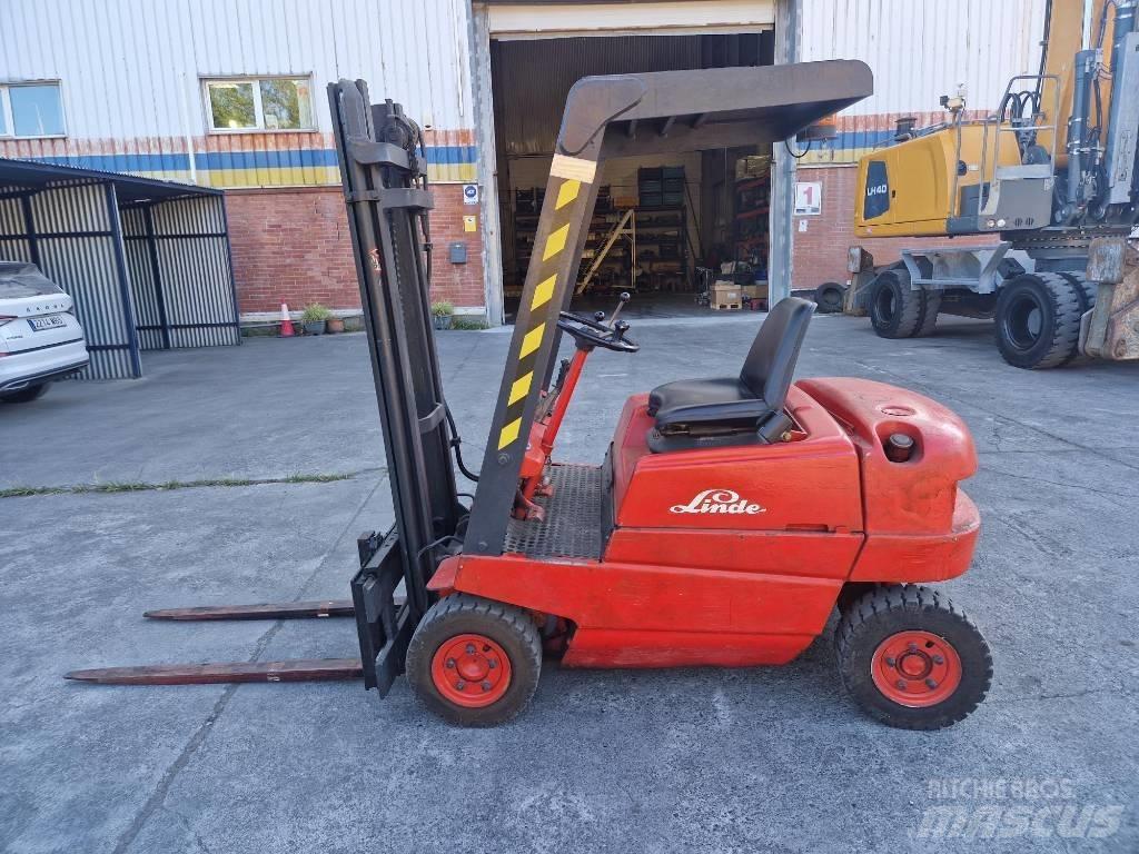 Linde H 15 D Tehnika ar dīzeļa dzinēju