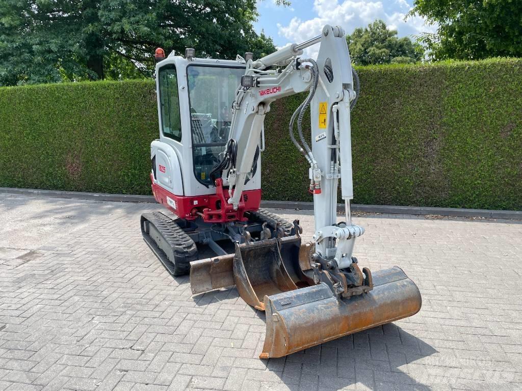 Takeuchi TB 225 Mini ekskavatori < 7 t