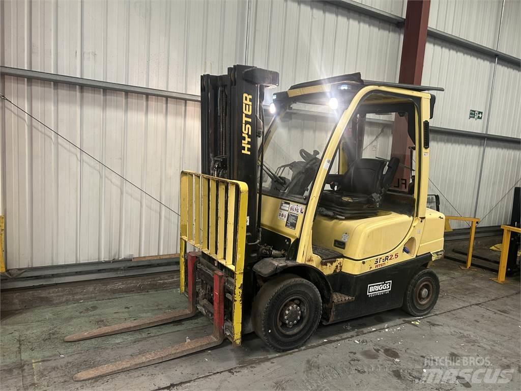 Hyster H2.5FT Tehnika ar dīzeļa dzinēju