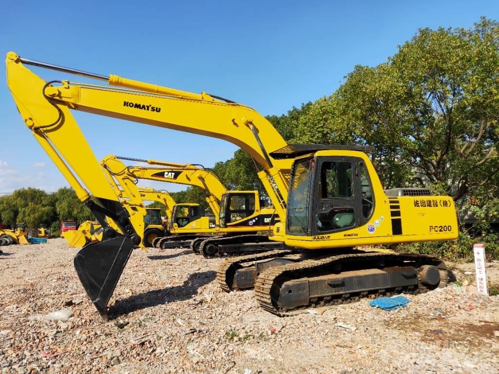 Komatsu PC200-6 Kāpurķēžu ekskavatori