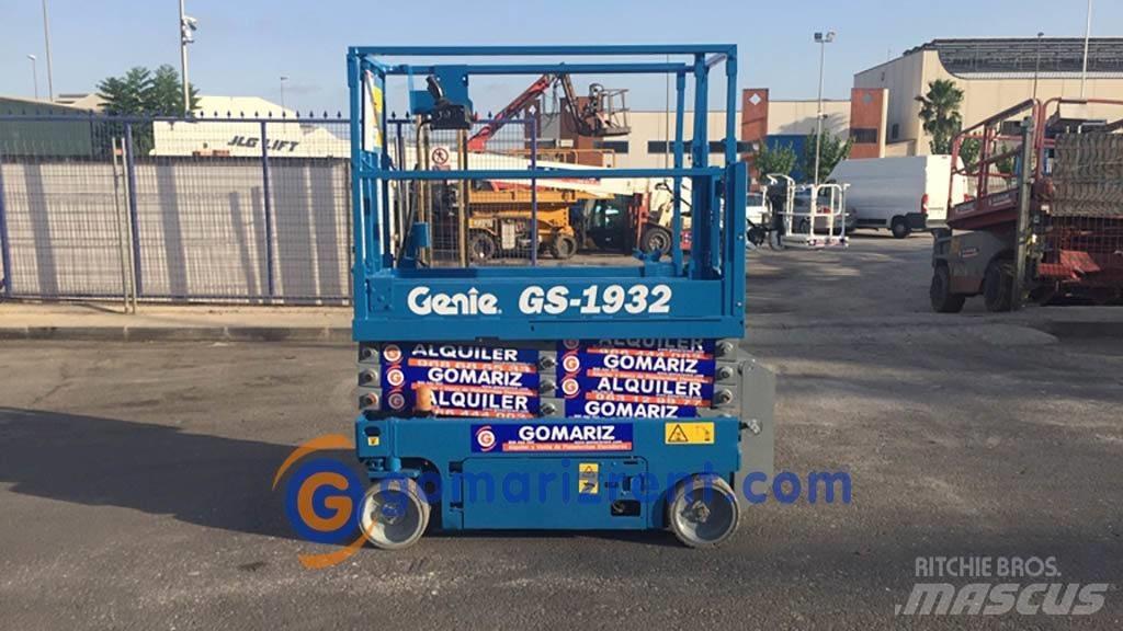 Genie GS 1932 Šķerveida pacēlāji