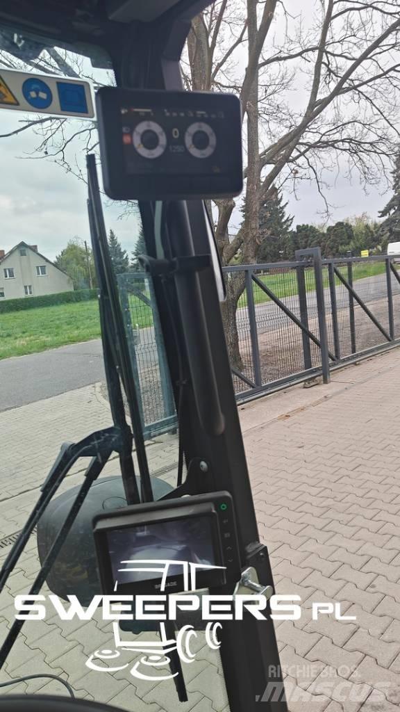 Kärcher MIC 42 Ielu tīrīšanas mašīnas