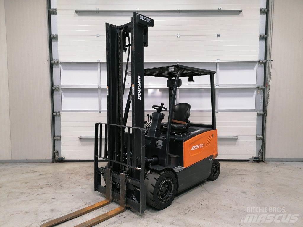 Doosan B25X-7 Elektriskie iekrāvēji
