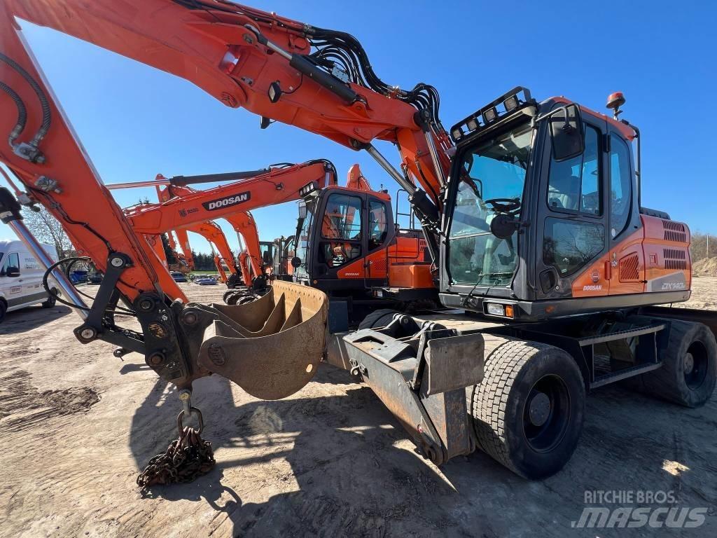 Doosan DX140W-5 Ekskavatori uz riteņiem