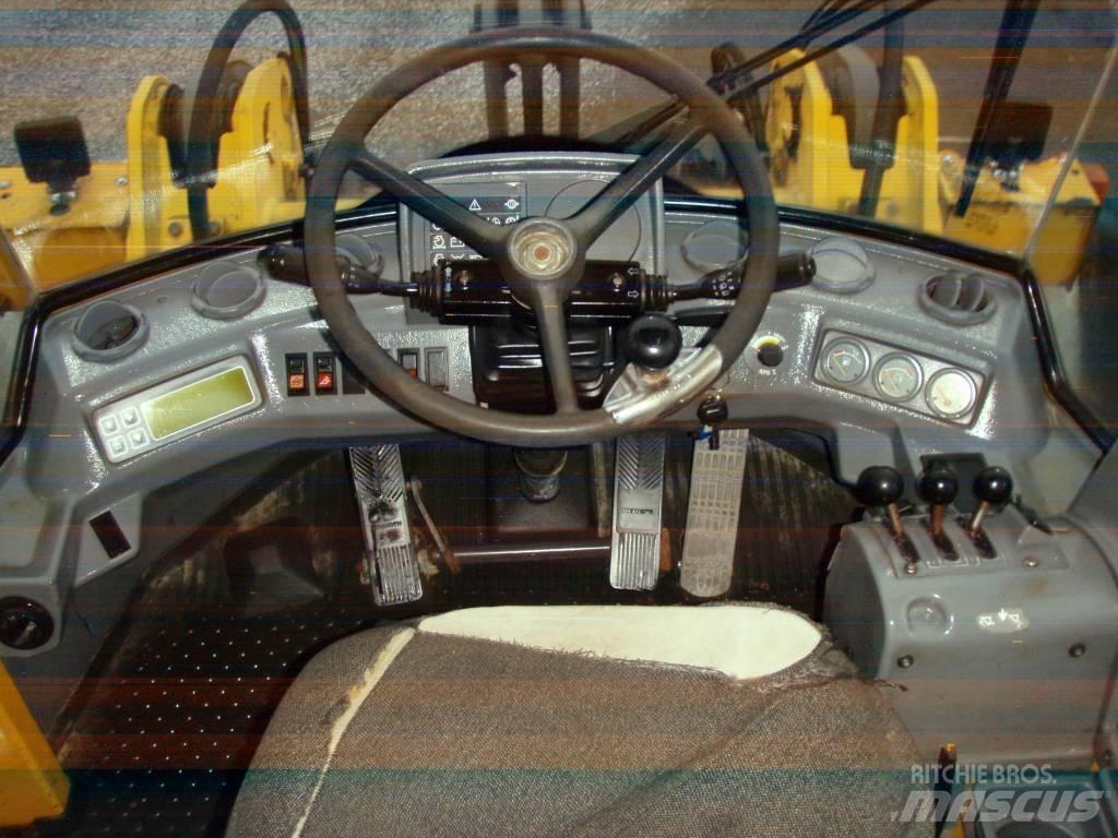 Volvo L 70 C Iekrāvēji uz riteņiem