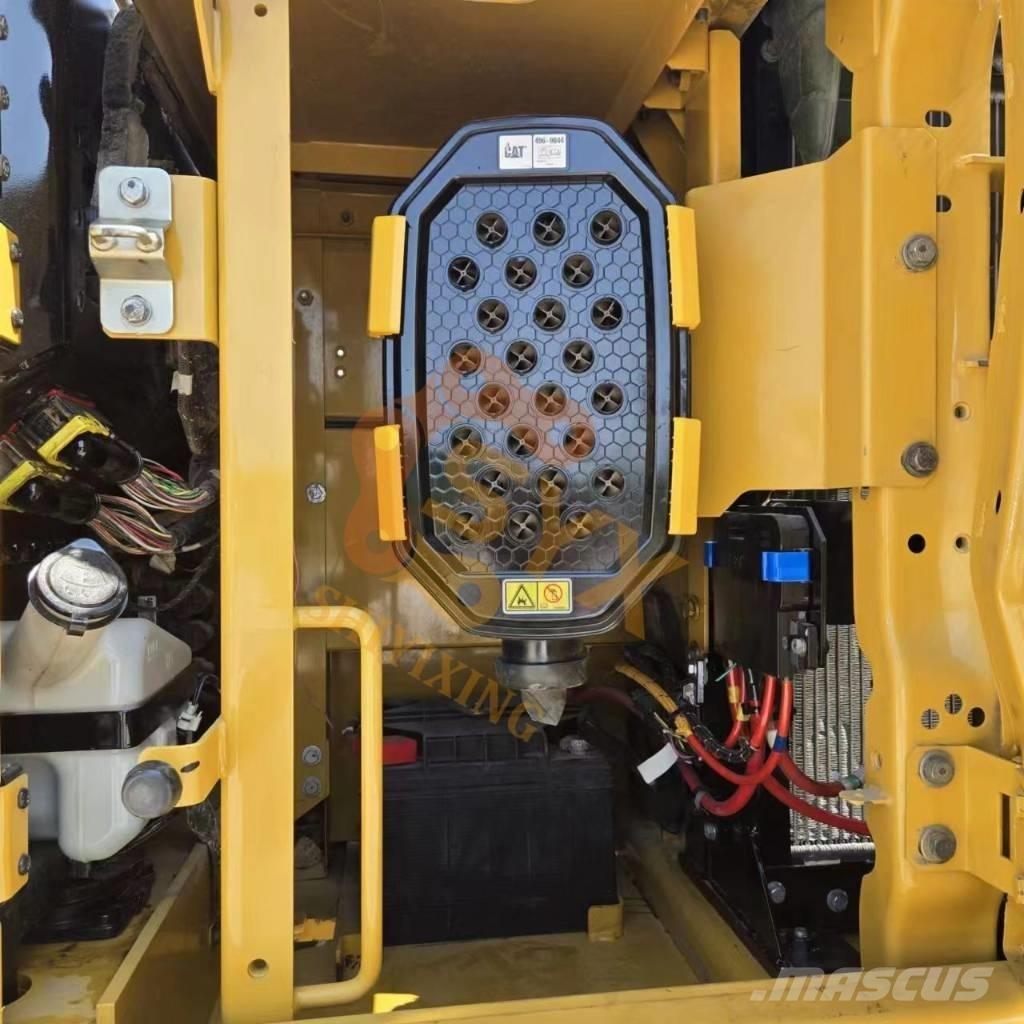 CAT 330GC Kāpurķēžu ekskavatori