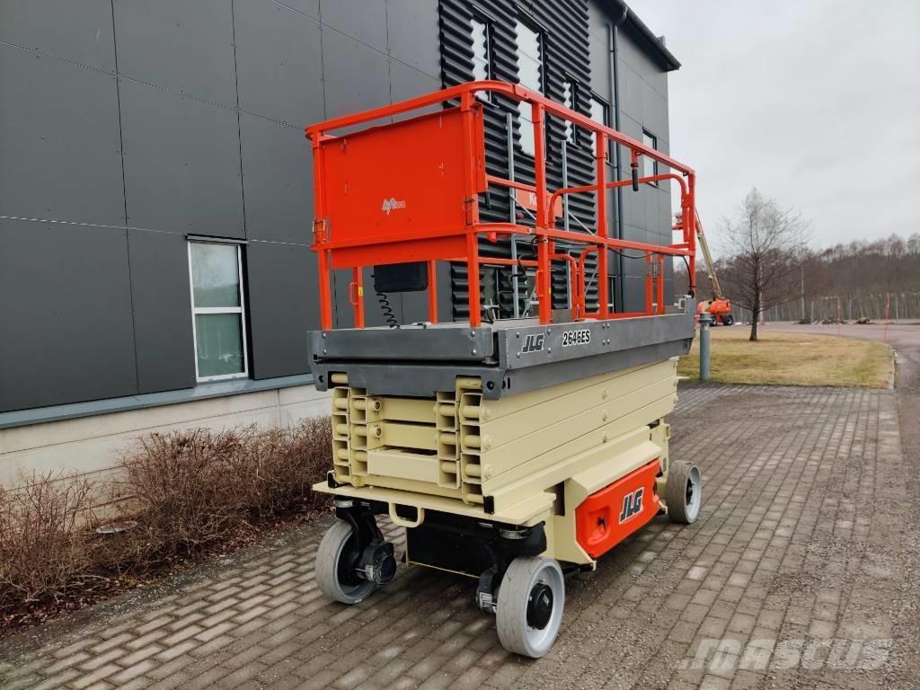JLG Saxlift 2646 ES Vertikālie pacēlāji