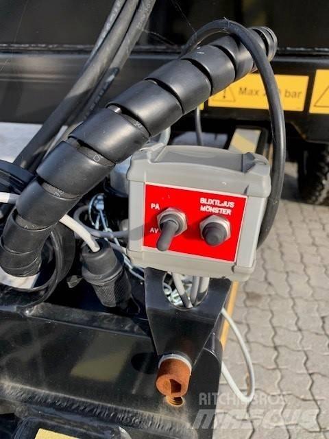 Bigab T 10 vagn Ekskavatori uz riteņiem