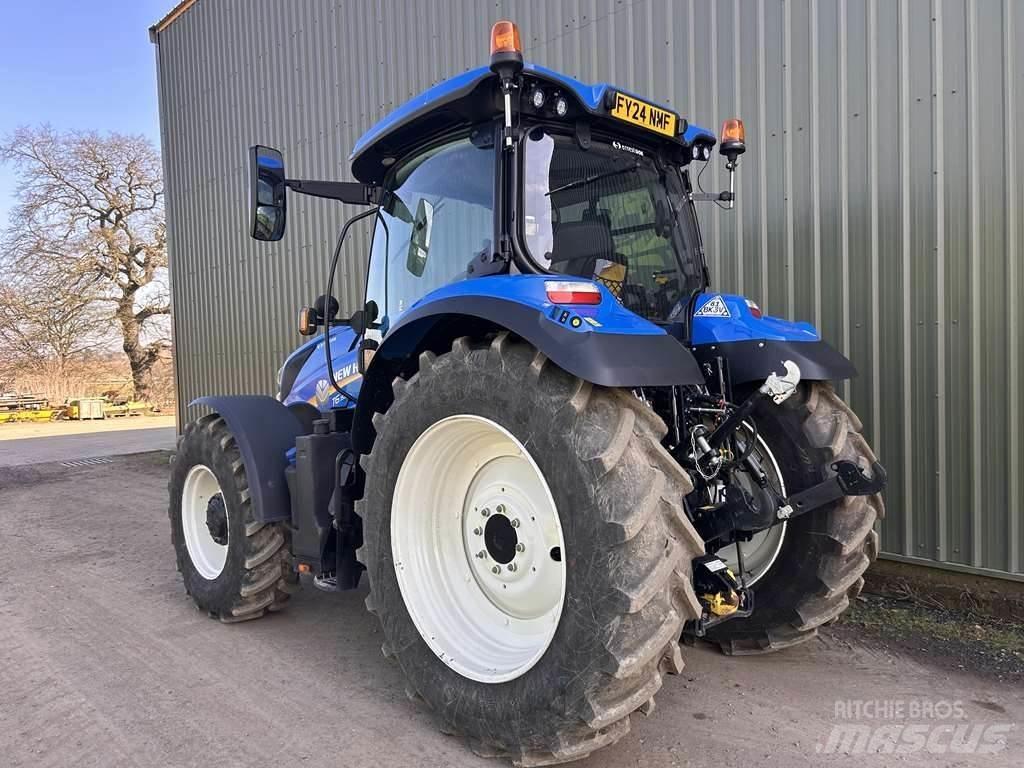 New Holland T6.155 Traktori