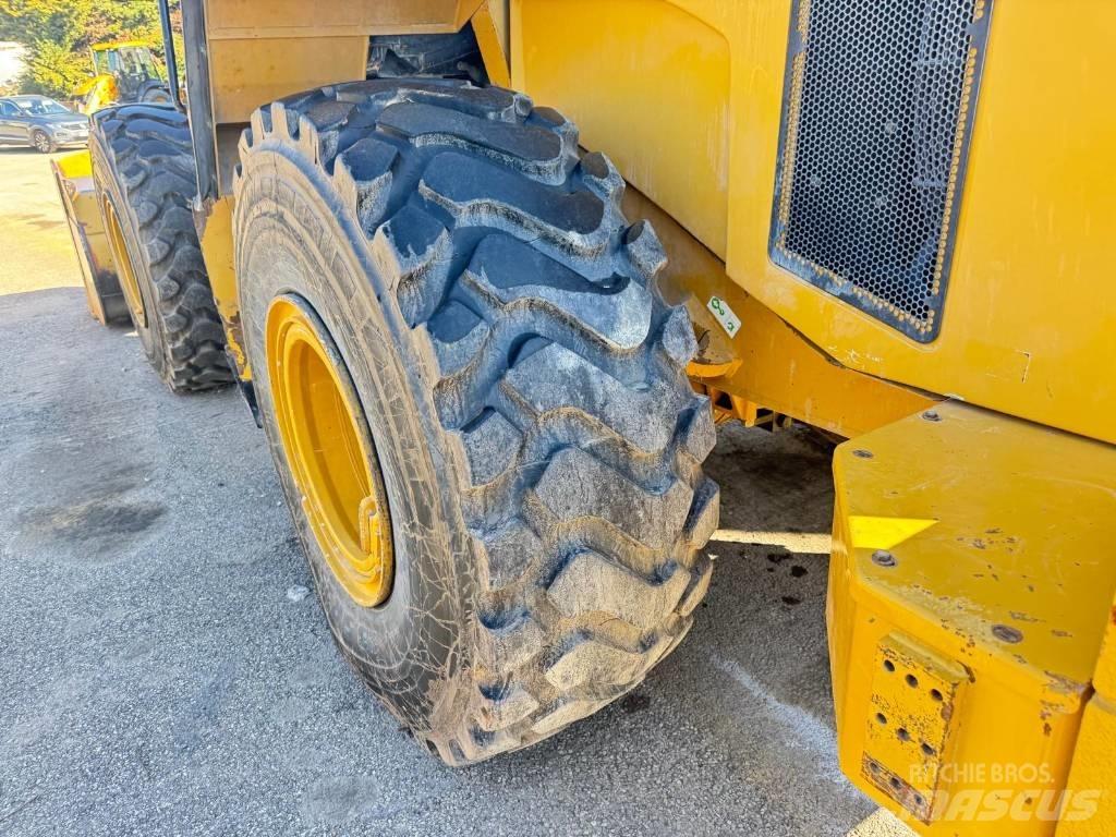 CAT 962 G II Iekrāvēji uz riteņiem