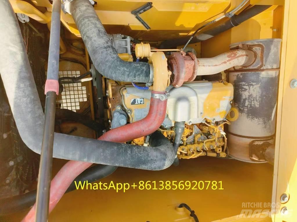 CAT 320 Kāpurķēžu ekskavatori