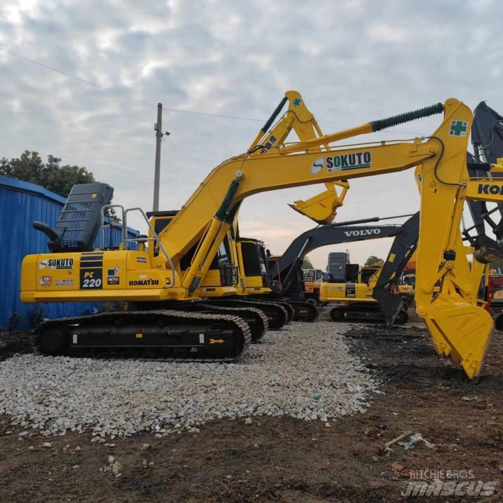 Komatsu PC 220-8 Kāpurķēžu ekskavatori