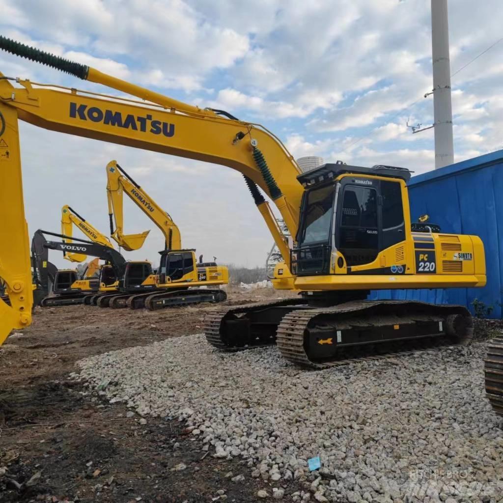 Komatsu PC 220-8 Kāpurķēžu ekskavatori