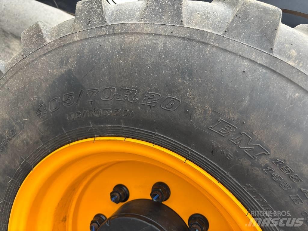 JCB 409 Iekrāvēji uz riteņiem