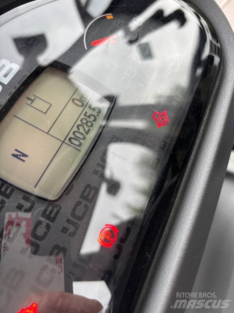 JCB 409 Iekrāvēji uz riteņiem
