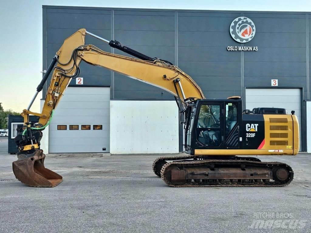 CAT 320 FL Kāpurķēžu ekskavatori