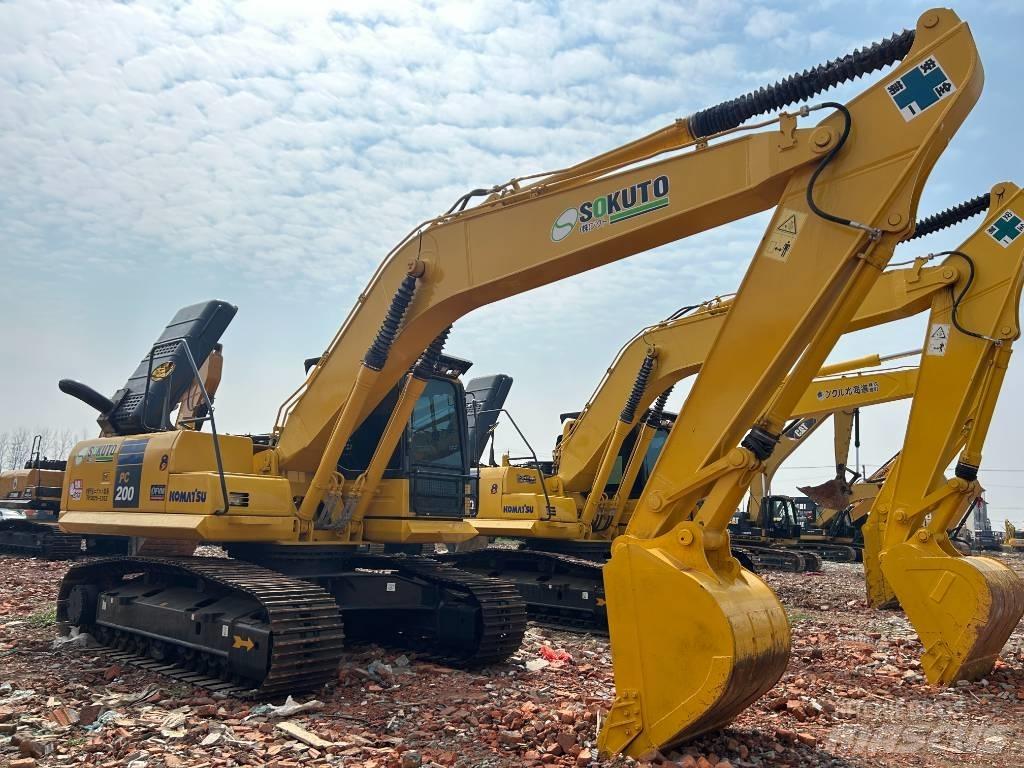 Komatsu PC 200-8 Kāpurķēžu ekskavatori