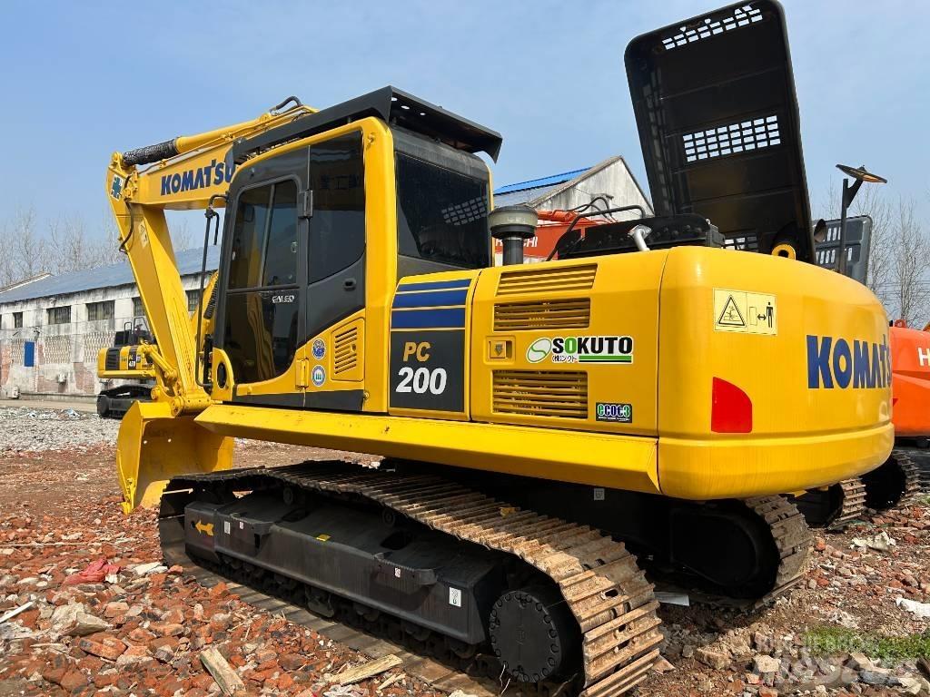 Komatsu PC 200-8 Kāpurķēžu ekskavatori