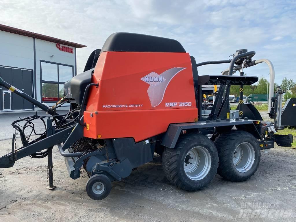 Kuhn VBP 2160 OC 23 Rituļu preses