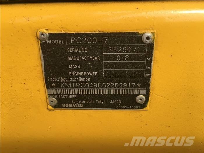 Komatsu PC 200-7 Kāpurķēžu ekskavatori