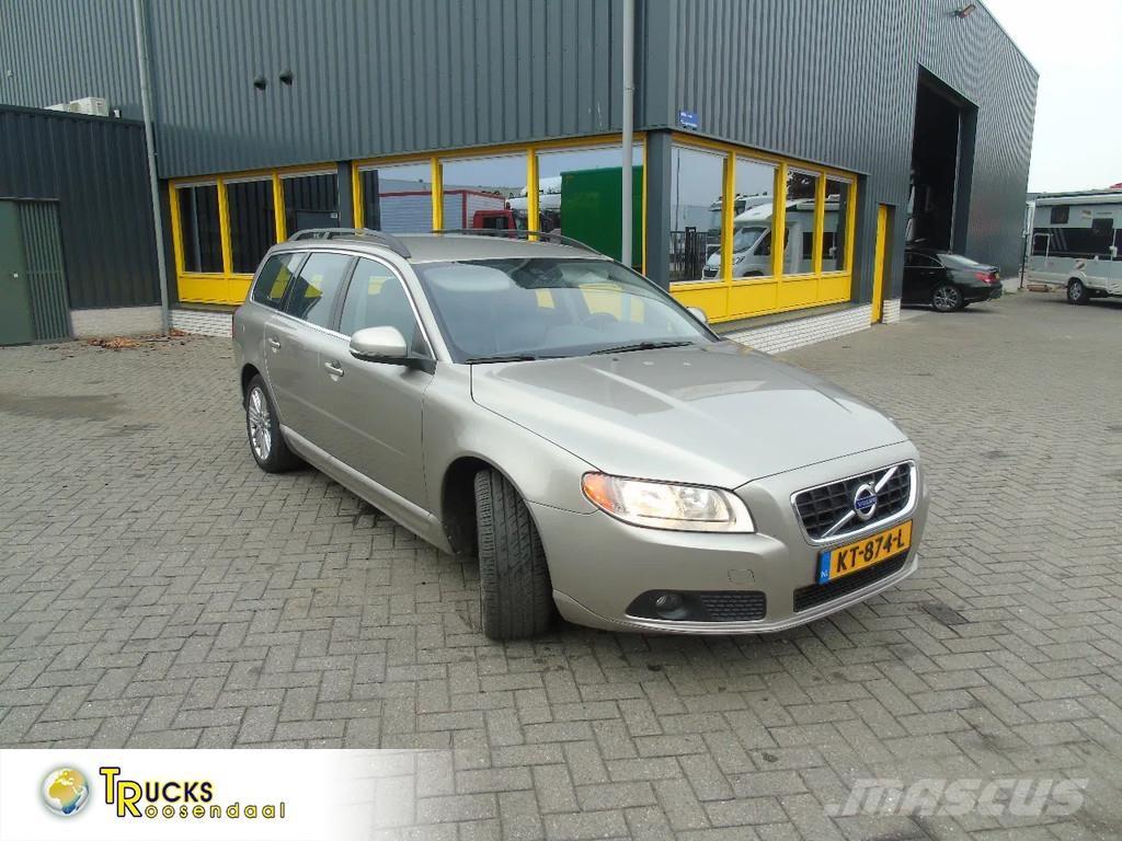 Volvo V70 + manual Automašīnas