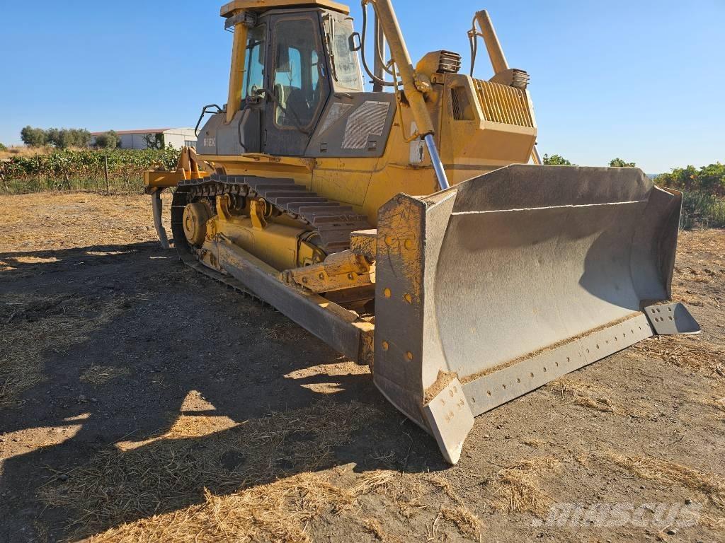 Komatsu D 65 EX 12 Kāpurķēžu buldozeri