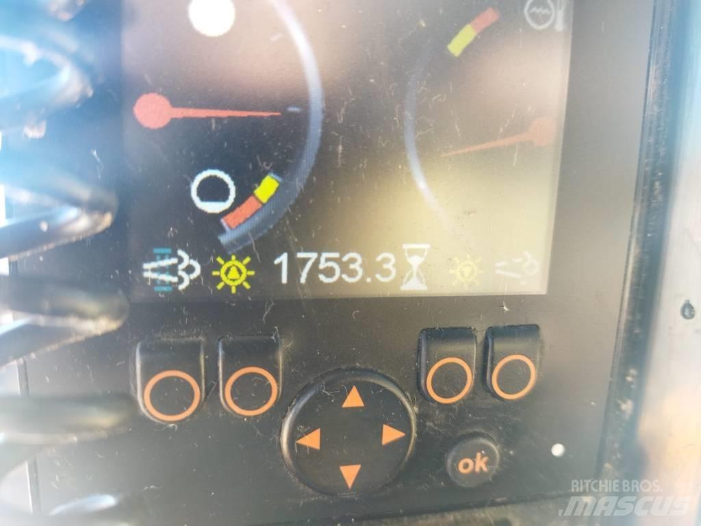 Mustang 1650 R Lietoti riteņu kompaktiekrāvēji