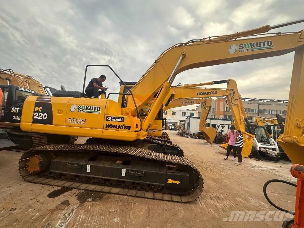 Komatsu PC 220-8 Kāpurķēžu ekskavatori