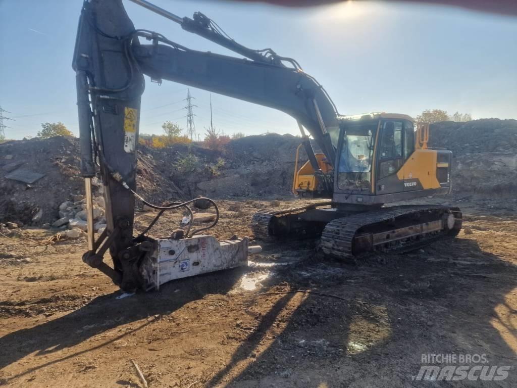Volvo EC 220 E Kāpurķēžu ekskavatori