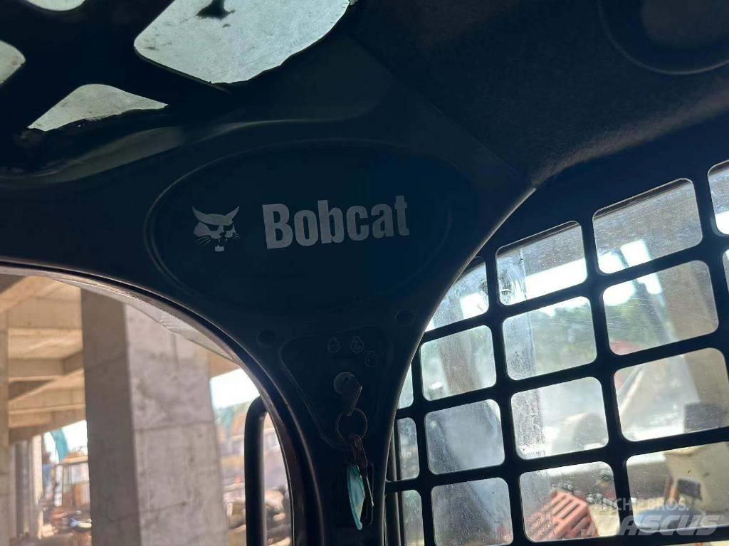 Bobcat S750 Lietoti riteņu kompaktiekrāvēji