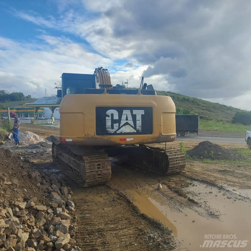 CAT 320D Kāpurķēžu ekskavatori