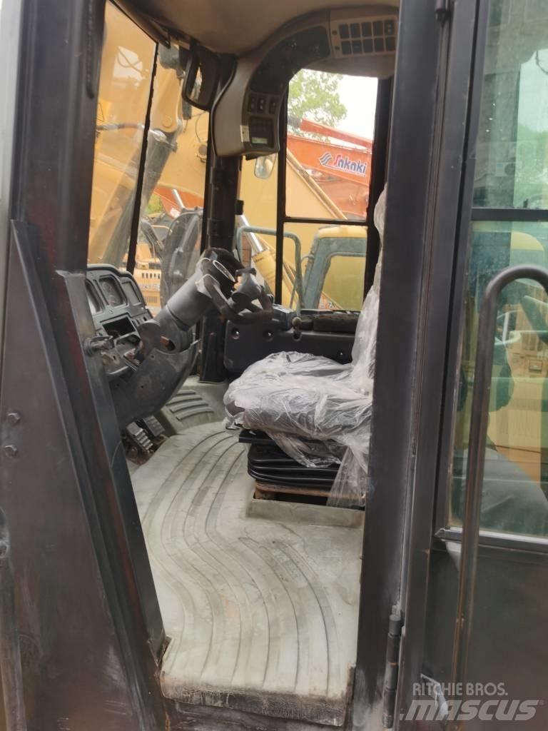 CAT 980 G Iekrāvēji uz riteņiem