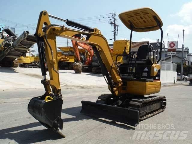 CAT 301.5 CR Mini ekskavatori < 7 t