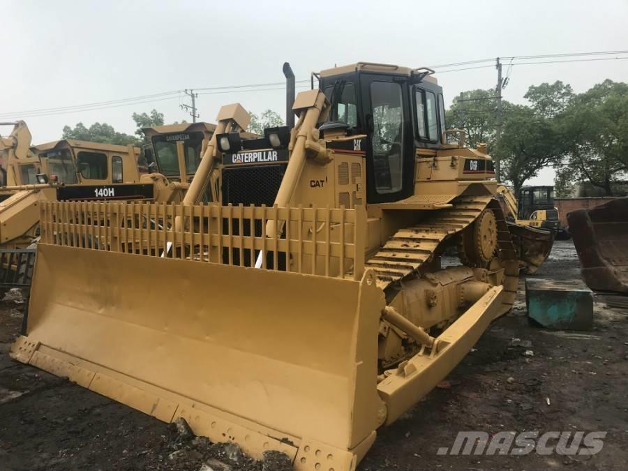 CAT D 6 R Kāpurķēžu buldozeri