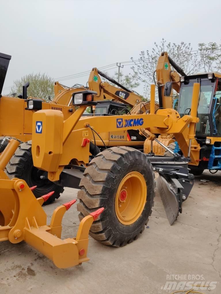 XCMG GR 2153 Greideri