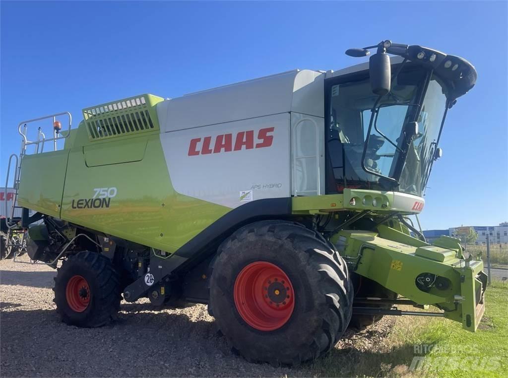 CLAAS Lexion 750 Ražas novākšanas kombaini