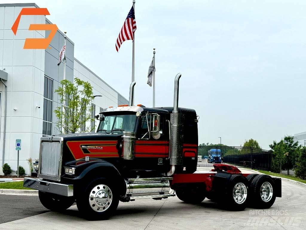Western Star 4900 SF Vilcēji