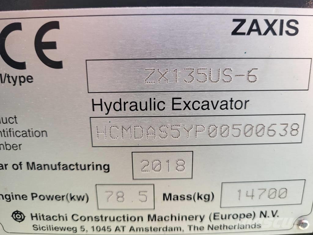 Hitachi ZX 135 US-6 Kāpurķēžu ekskavatori