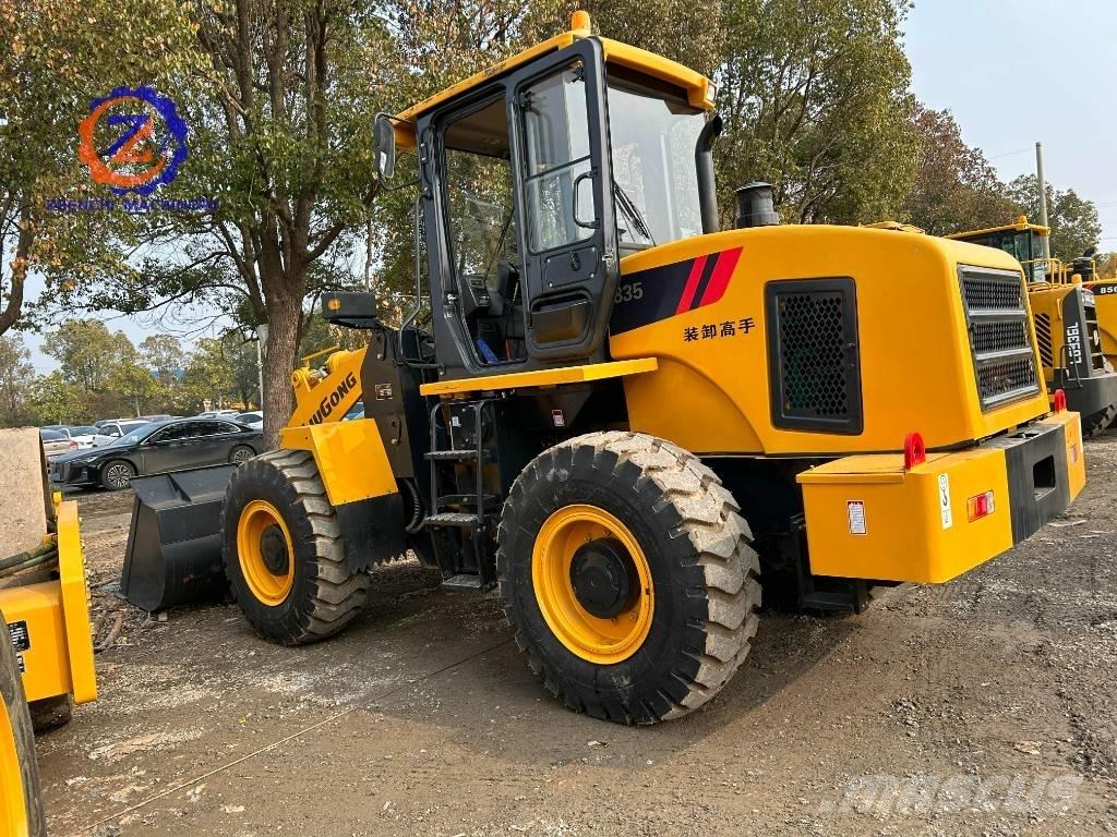 LiuGong 835 H Iekrāvēji uz riteņiem
