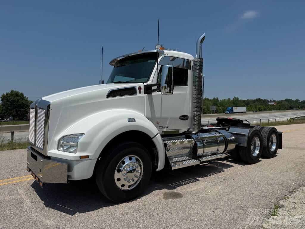 Kenworth T 880 Vilcēji