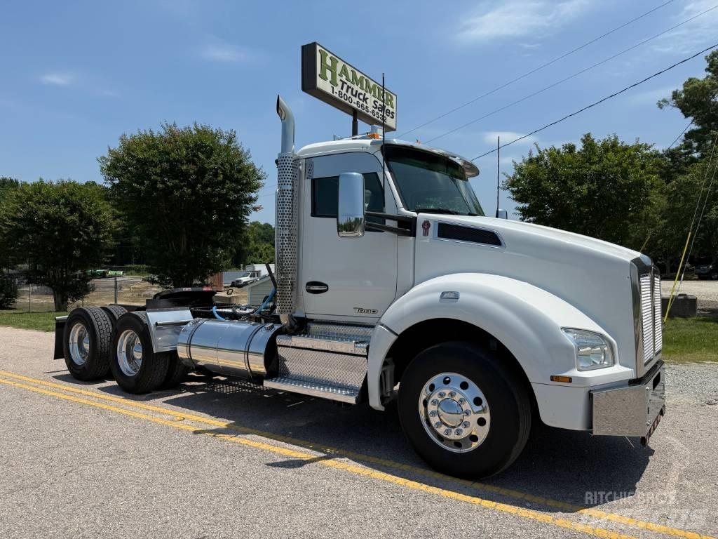 Kenworth T 880 Vilcēji