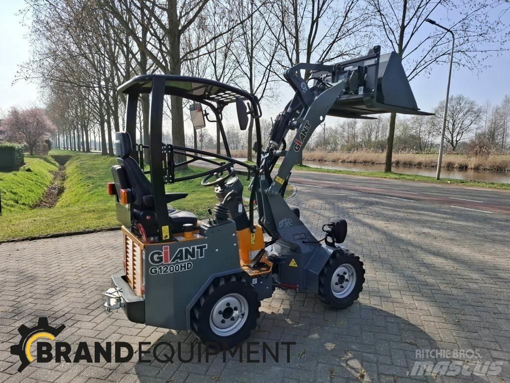 GiANT G1200HD Iekrāvēji uz riteņiem