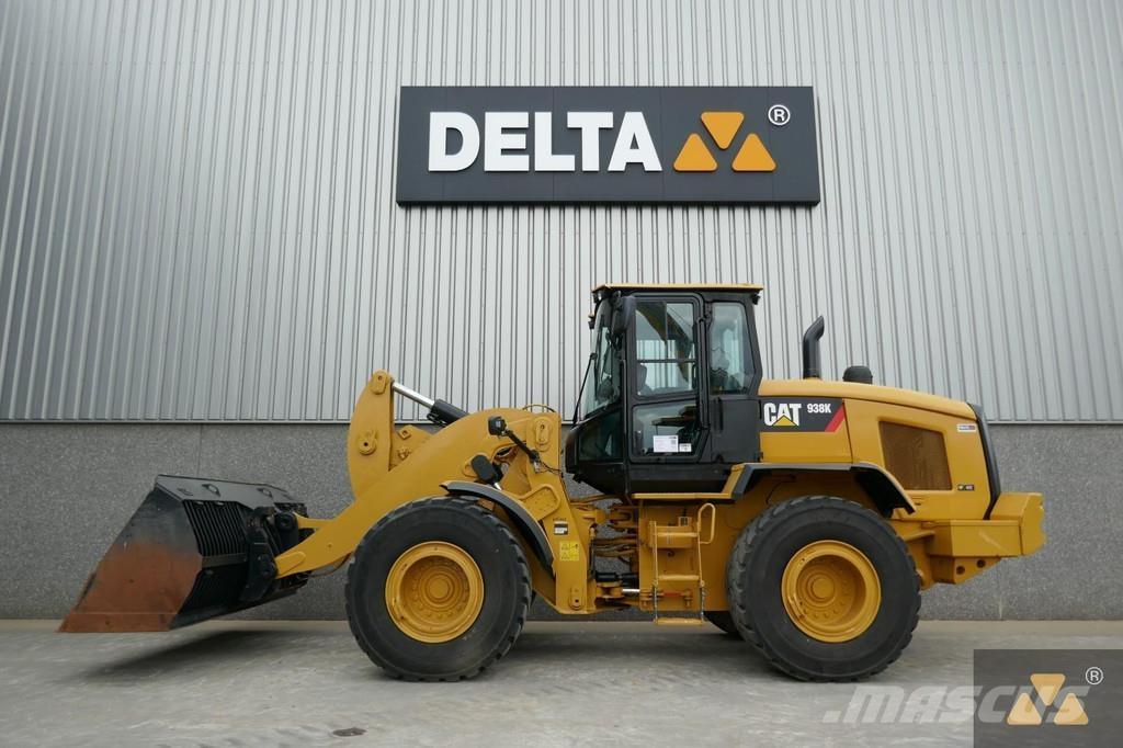 CAT 938K Iekrāvēji uz riteņiem