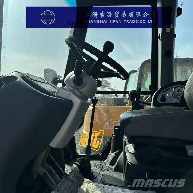 JCB 3 CX Iekrāvēji uz riteņiem