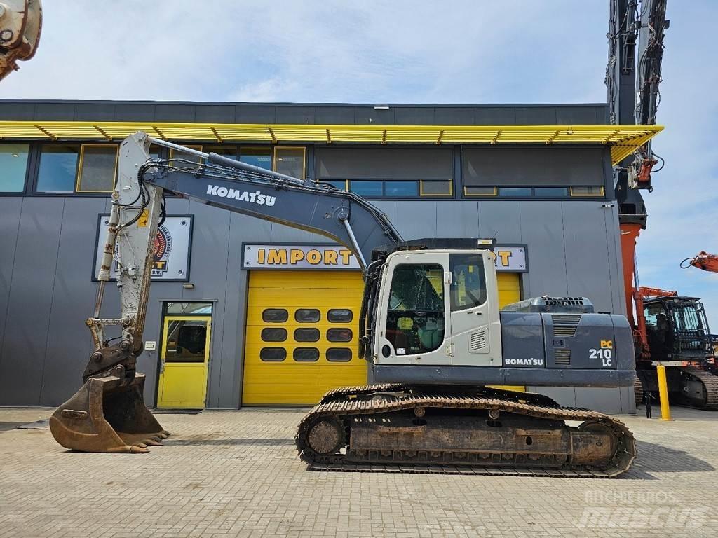 Komatsu PC210LC-8 Kāpurķēžu ekskavatori