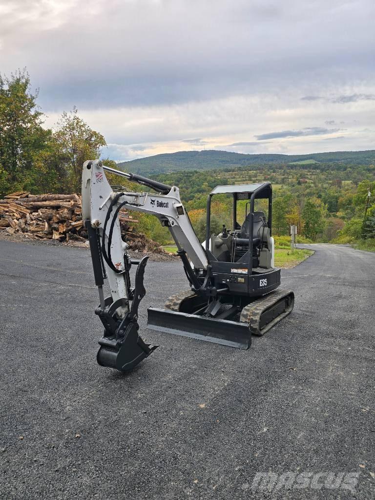 Bobcat E 35 Mini ekskavatori < 7 t