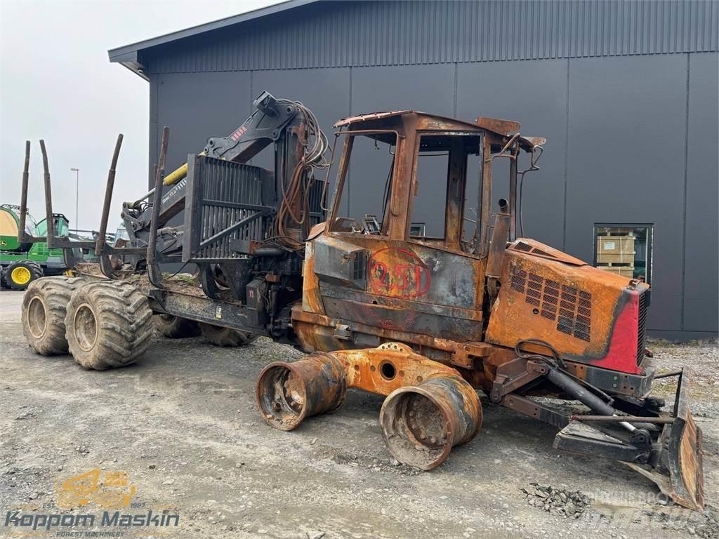Komatsu 840TX Forvarderi