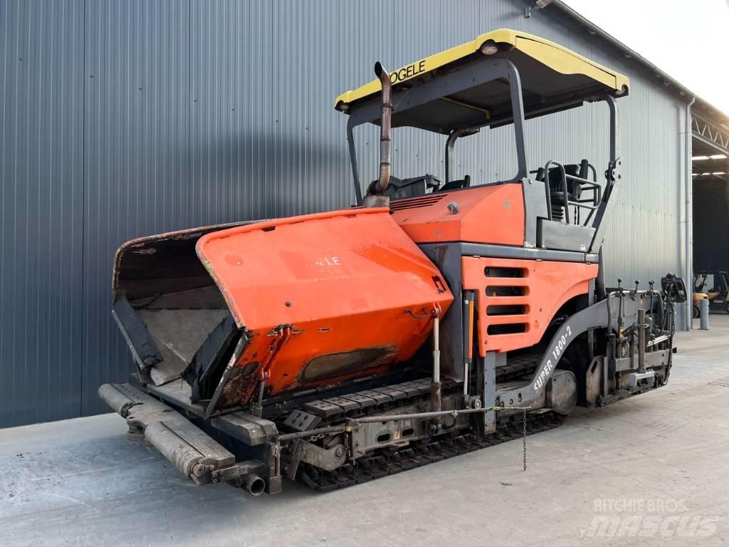 Vögele SUPER 1800-2 Asfalta klājēji