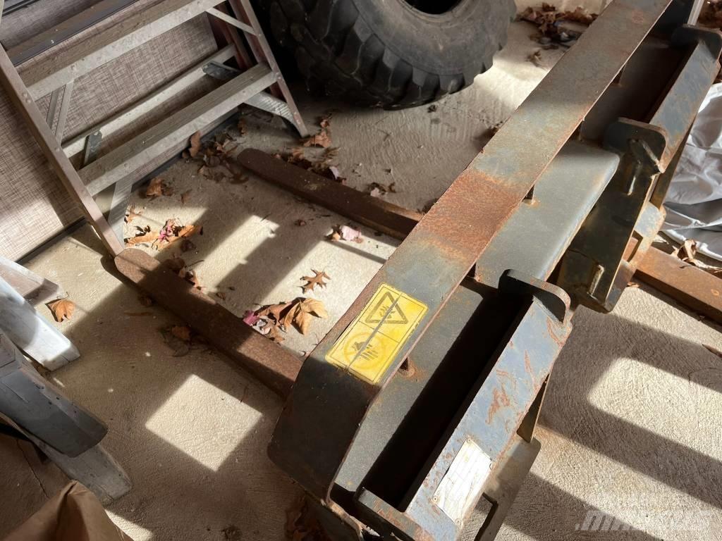 CNH 321 Citas sastāvdaļas