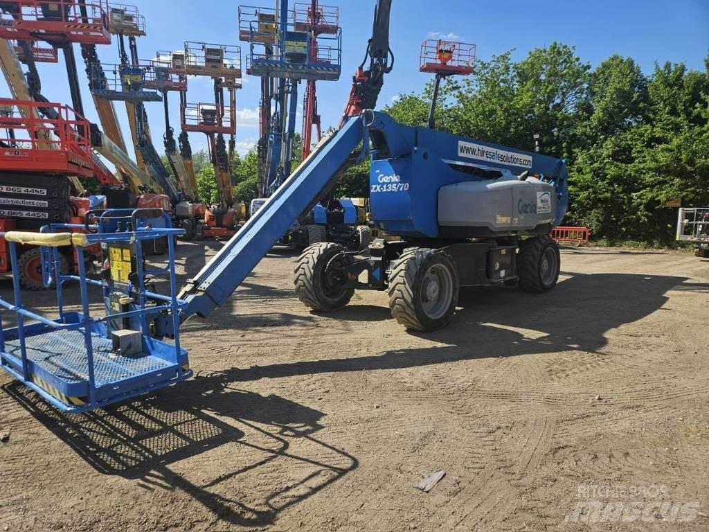 Genie ZX 135/70 Strēles pacēlāji